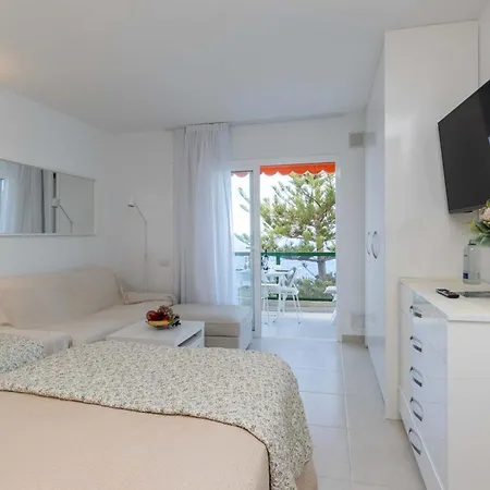 דירה Comodoro 8 - *
